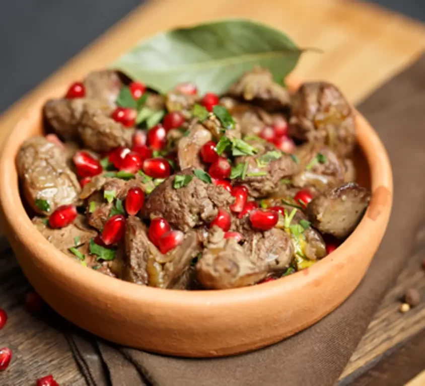 Chicken_liver_with_pomegranate_seeds